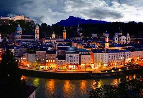city Salzburg at night